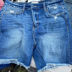 Ceros jeans shorts 11/30 NWOT